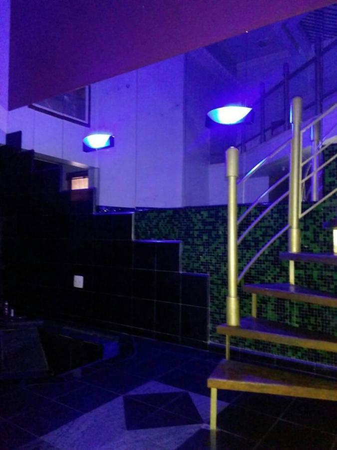 ריבייראו פרטו Movie Inn Motel E Hospedagem (Adults Only) מראה חיצוני תמונה